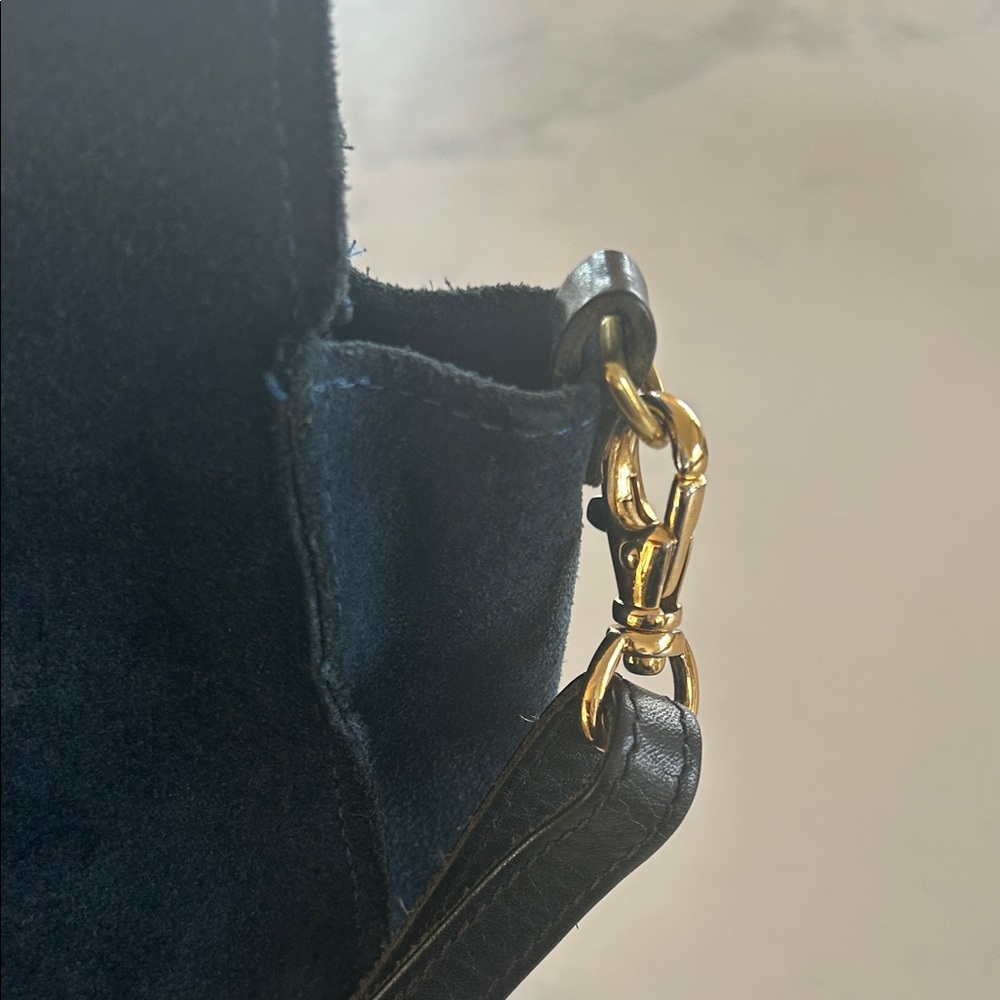 Clare V Navy Suede Structured Tote Bag with crossbody Strap - Picture 5 of 6